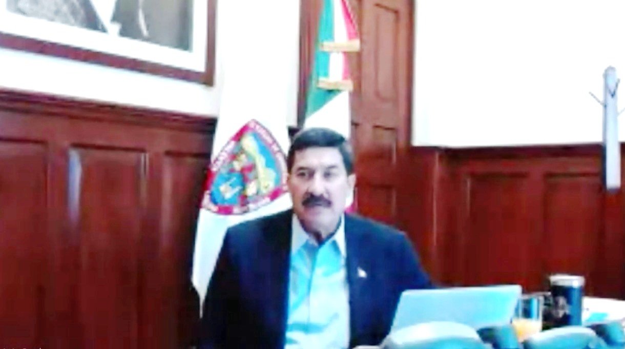 Gobernador Javier Corral 2