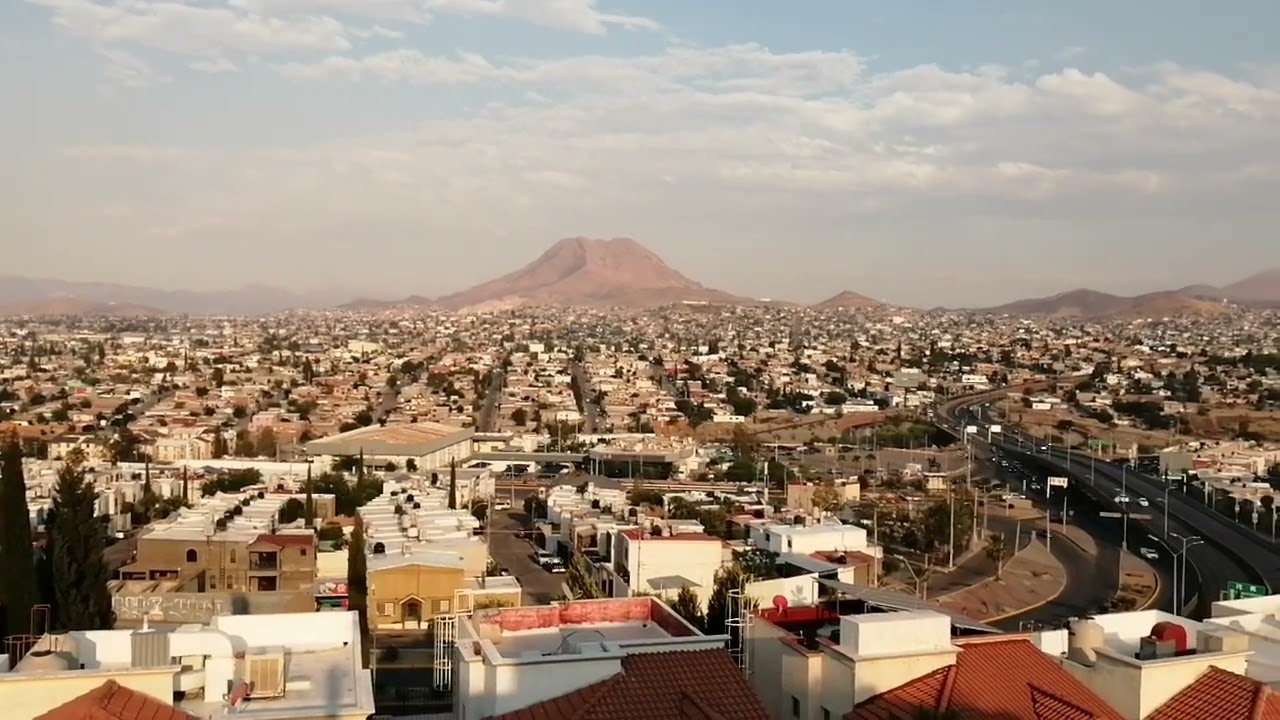 Panorámica de ChihuahuaCapital. Un día muy soleado que en el ambiente se siente necesidad de lluvias