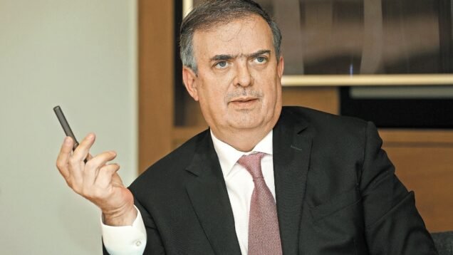 marcelo_ebrard_fva_1.jpg_185051853