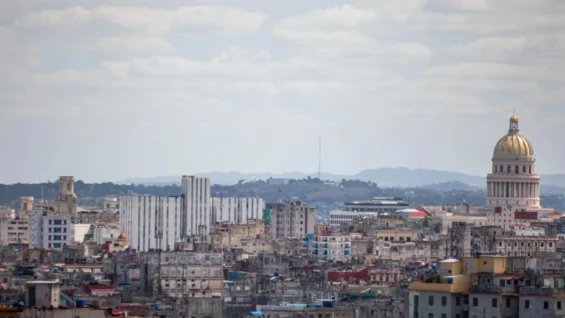 trump-tendre-el-honor-de-tomar-cuba_09cec4cd-17ac-4c44-8dbd-96bb3304f427_medialjnimgndimage=fullsize